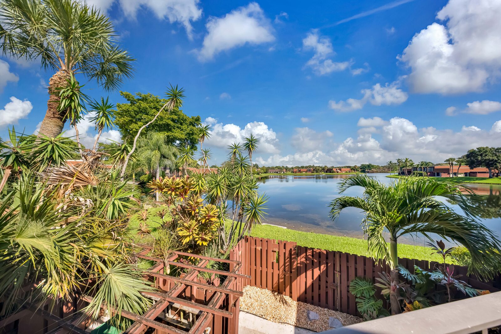 11915 SW 13 Ct, photo 1