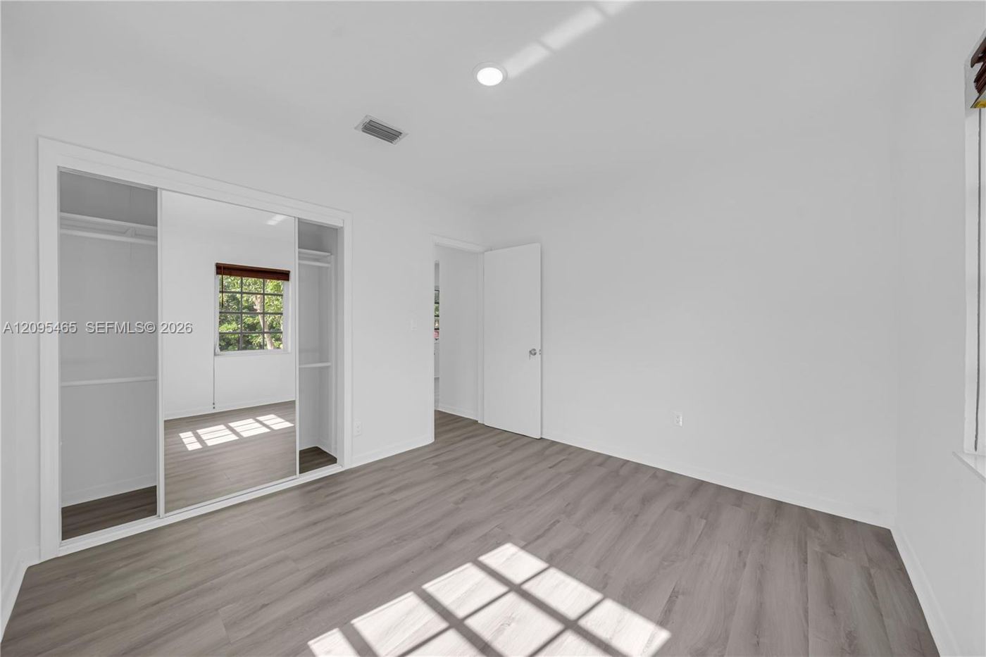 6351 NW 38th Ter, photo 19