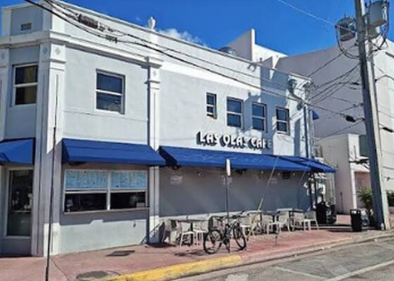 Las Olas Cafe Cuban counter on 6th Street, Miami Beach